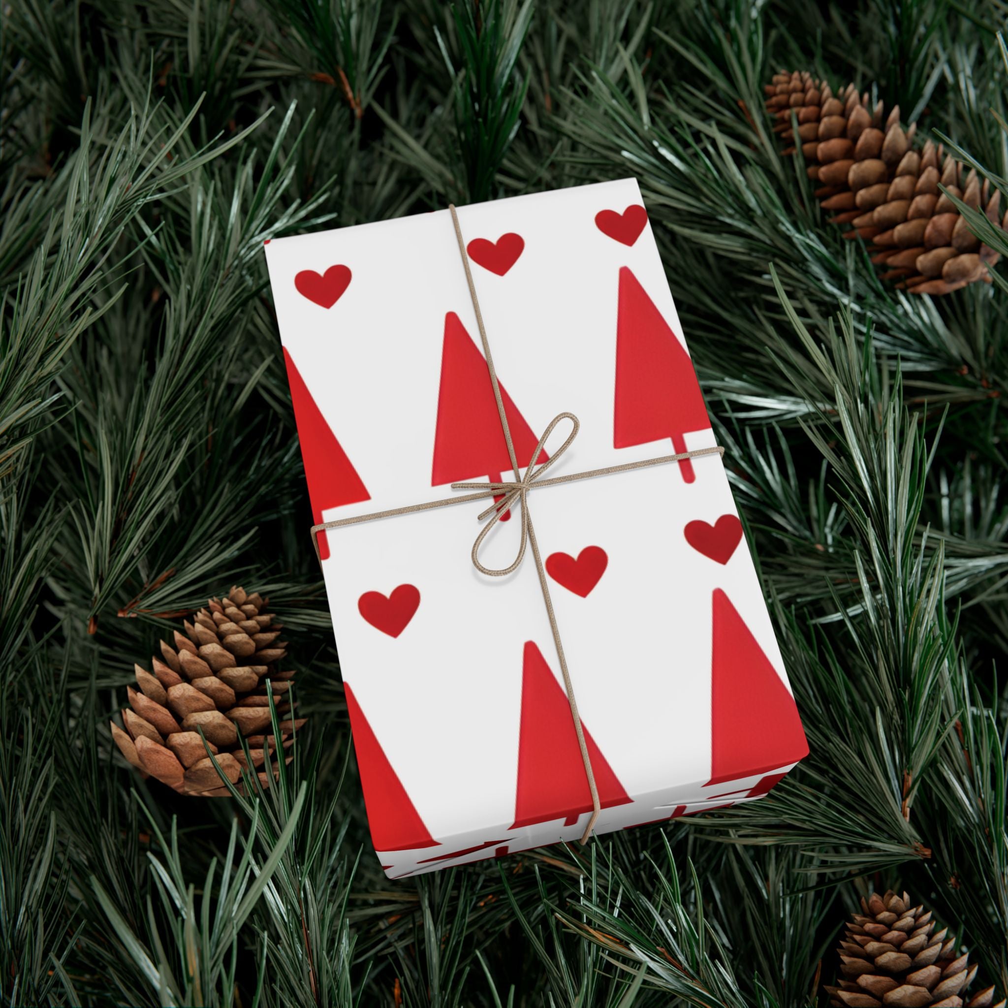 Red Hearts & Trees Luxury Gift Wrap
